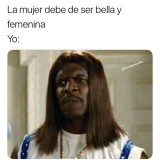la-mujer-debe-ser-bella-y-femenina